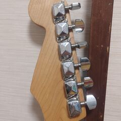 13. Legend エレキギターの画像