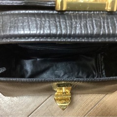 ★未使用品★『ungaro(ウンガロ)』牛革ハンドバッグの画像