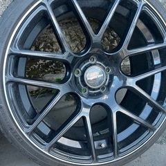 ハイペリオンCVM19インチホイールタイヤセットの画像