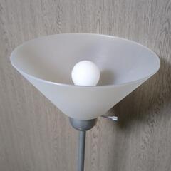 フロアライトの画像