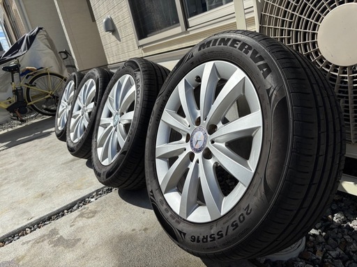 メルセデスベンツW246 Bクラス純正16インチホイールサマータイヤセット2023年製