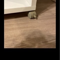 白の棚の画像