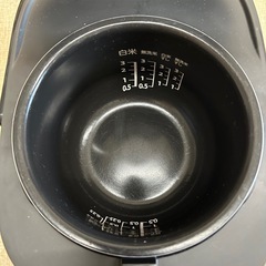 TOSHIBA IH炊飯器　3合　RC-5XT　の画像