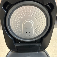 TOSHIBA IH炊飯器　3合　RC-5XT　の画像