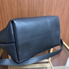 GLAD HAND×AMERICAN WANNABE レザーショルダーバッグの画像