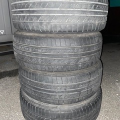 215/55R17 4本の売りです!の画像