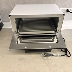 新品未使用アイリスオーヤマ　オーブントースターの画像