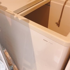中古| サンヨー 冷凍ストッカー SCR-S44 ◆ 43L 2008年製 幅530×奥行320×高さ860mm ◆ 冷凍庫の画像