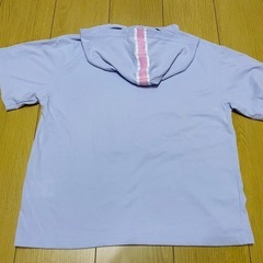 LOVE TOXIC ラブトキシック　半袖薄紫色フード付きパーカーTシャツ　150の画像