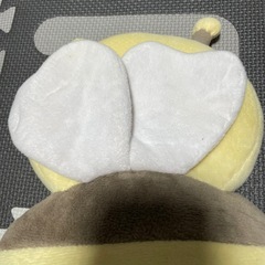 転倒防止クッション 安全グッズ ハチ 西松屋 ベビー用品 の画像