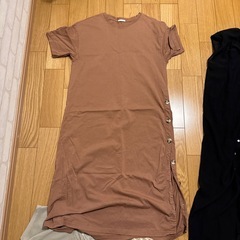 レディース　ワンピース等まとめ売り
の画像