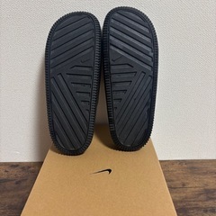 Nike カーム　サンダルの画像