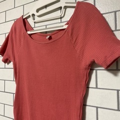 ❤️ストレッチありサ－モンピンク UNIQLOの画像