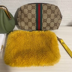 ポーチ3点セット（緑プーさんは売り切れました）の画像