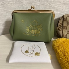 ポーチ3点セット（緑プーさんは売り切れました）の画像