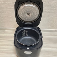 炊飯器の画像