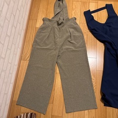綺麗めレディース服まとめ売りの画像