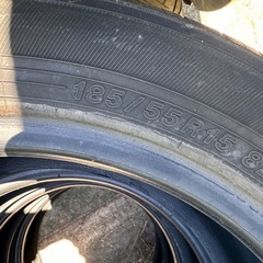 ヨコハマ　タイヤ　溝あり　185/55R15 中古タイヤになりますの画像
