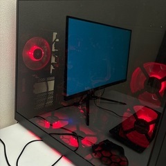 デスクトップパソコン　光るパソコンの画像