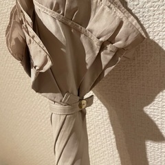 wpc. 日傘 フリル ベージュの画像