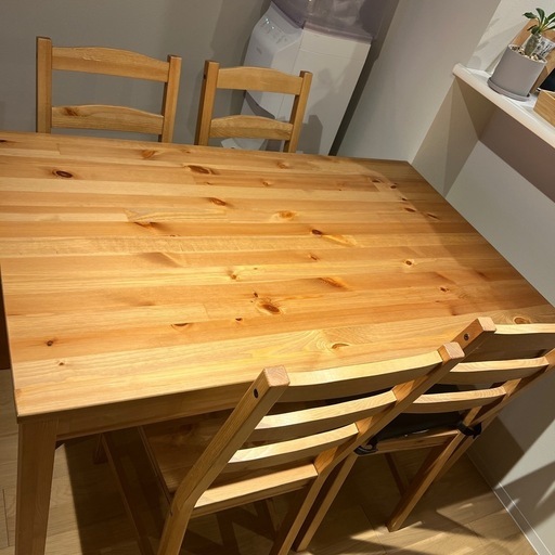 【三軒茶屋まで取りに来れる方
】木目調ダイニングテーブル