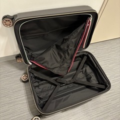 キャリーケースの画像