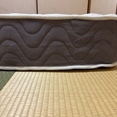 美品　シングルマットレスの画像
