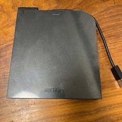 ポータブルDVDドライブ (Chrome/Mac/Windows11対応) ブラック DVSM-PTC8U3-BKBの画像