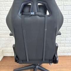 ゲーミングチェアの画像