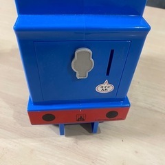 トーマス　貯金箱の画像