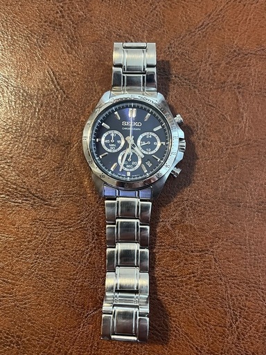 No.20 【SEIKO】クロノグラフ機能付きのブラックダイヤル腕時計 稼働品!
