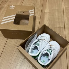 ベビーシューズ　STAN SMITH CRIB【新品未使用】の画像