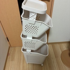 コロコロ付ボックスの画像