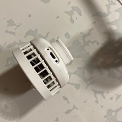モズ 首掛け扇風機 の画像