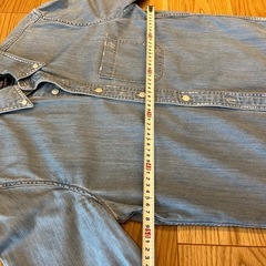 アバクロンビー＆フィッチ ダメージデニムシャツ XSの画像