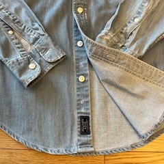 アバクロンビー＆フィッチ ダメージデニムシャツ XSの画像