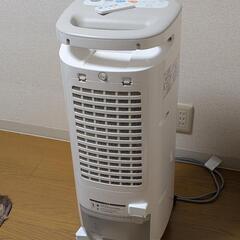 Humidified Hot and Cold Air Fan (Cold Air / Blow / Hot Air / Humidifier / 4-in-1)
:
加湿機能付き温冷風ファン（冷風・送風・温風・加湿・1台4役）の画像