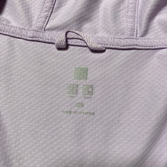  ユニクロ　 メッシュパーカー 120cmの画像