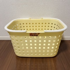 洗濯カゴの画像