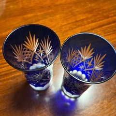 青グラスの画像
