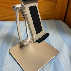 タブレット・スマホスタンドの画像