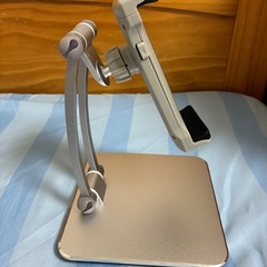 タブレット・スマホスタンドの画像