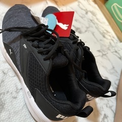 PUMA 靴 25cmの画像