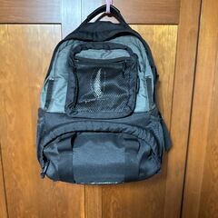 カメラバッグ（新品同様、ポケットあり、軽量）の画像