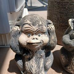見ザル　聞かザル　言わザル　陶器像の画像