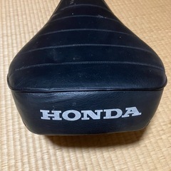 HONDAモンキーZ50j純正シート当時物の画像