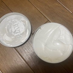無印　薬用リンクルブライト化粧水& ニベア青缶大の画像