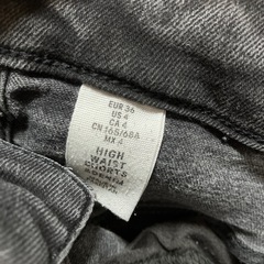 【未使用】H&M デニムショートパンツ　の画像