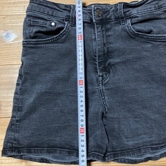 【未使用】H&M デニムショートパンツ　の画像