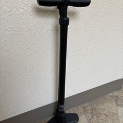 自転車の空気入れの画像